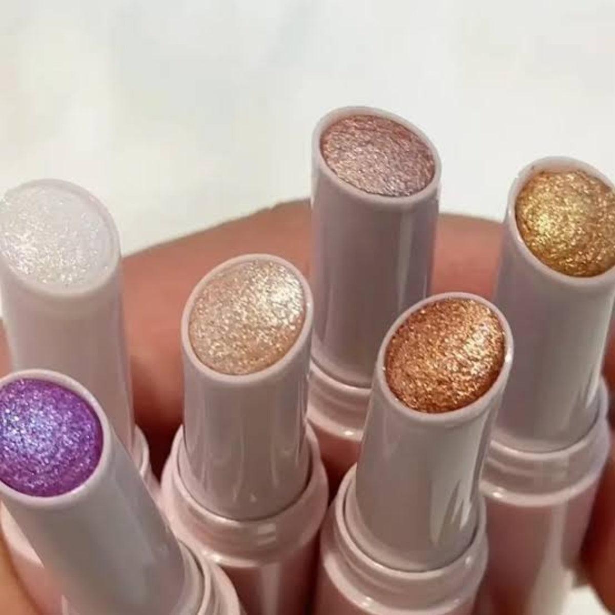 2 In 1 Jelly Shiny Shimmering Eyeshadow Stick | Long Lasting Glow Makeup Stick (1 shades )